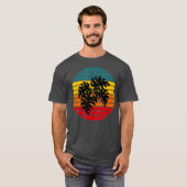 Retro Sunset Plant Lady Monstera T-shirt (Voorkant volledig)