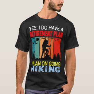 Retro Sunset Slogan Retirement Plan I Plan on Goi T-shirt