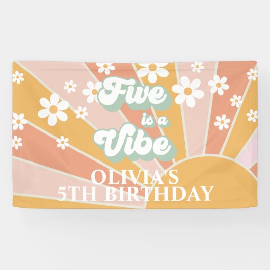 Retro Sunshine FIVE is een Vibe Daisy Birthday Spandoek (Horizontaal)