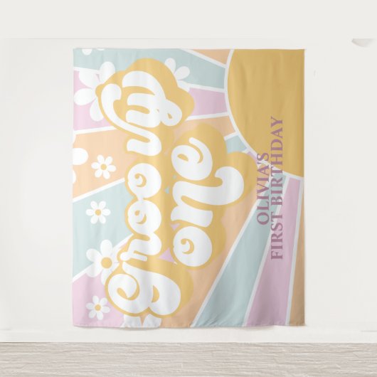 Retro Sunshine Groovy One Pastel Daisy Verjaardag Wandkleed (Voorkant)