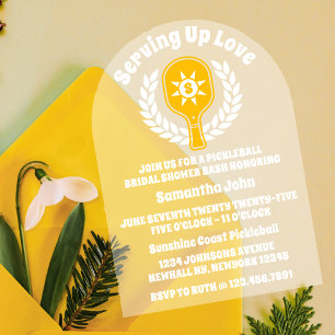Retro Sunshine Pickleball Bruidsfeest Boog Acryl Uitnodigingen