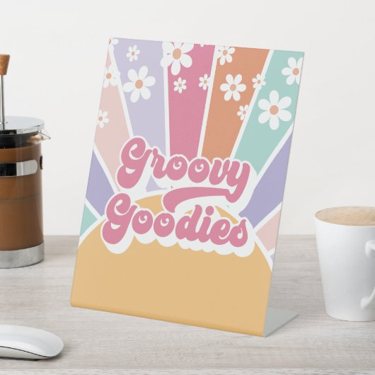 Retro Sunshine Verjaardag Groovy Goodies Favor Reclamebord Met Voetstuk (Insitu)