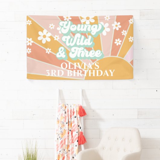Retro Sunshine Young Wild Three Daisy Birthday Spandoek (Insitu)