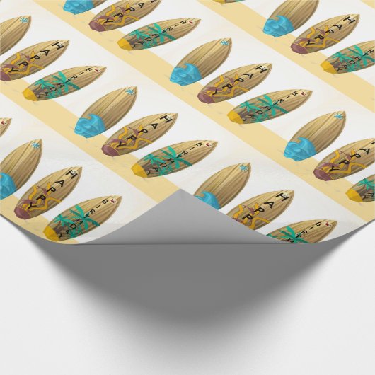 Retro surfboard triomzomersstrand Birthday Cadeaupapier (Hoek)