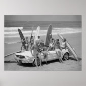 Retro Surfers, Zwart-wit Beach  Poster (Voorkant)