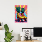Retro Surreal Ananas Roller Schaatsen Pop Art Poster (Thuiskantoor)