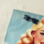 Retro Surven pin-up Strandlaken (In situ)