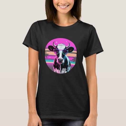 Retro Synthwave Koe Zonnebril Vee T-shirt (Voorkant)