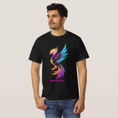 Retro Synthwave Phoenix – Neon Cyberpunk Gloeiend  T-shirt (Voorkant volledig)