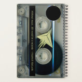 Retro T5 Audiotape Muziekofferte gepersonaliseerd Planner (Achterkant)