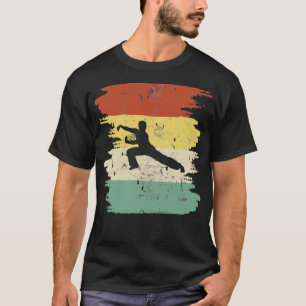 Retro Tai Chi Fan Martial Arts Cool Gift T-shirt