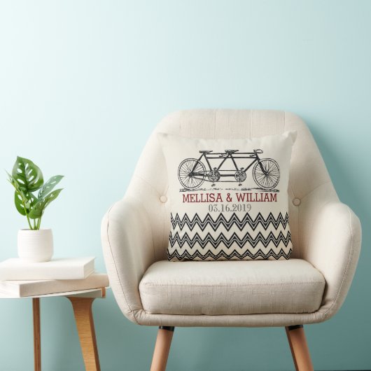 Retro Tandem Bicycle Zigzag Chevron Wedding Gift Kussen (Stoel)