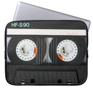 Retro  tapecassetrecorder 70s 80s laptop sleeve