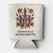 Retro Tattoo Heart Dagger Custom Naam Bachelorette Blikjeskoeler (Voorkant)