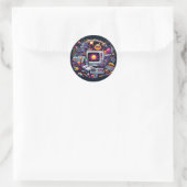 Retro Tech Speeltuin: Een Nostalgische 90s Odyssey Ronde Sticker (Tas)