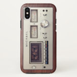 Retro Tech  Stereo Recorder Houten Kast Case-Mate iPhone Case<br><div class="desc">Ontwerp uw iPhone in stijl met deze gepersonaliseerde  Stereo Cassettebandje Deck Recorder in houten kast Look hoesje! U kunt het aanpassen met jouw naam of tekst op dit ontwerp.</div>