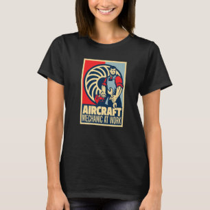 Retro technisch ingenieur monteur van oude vliegt t-shirt
