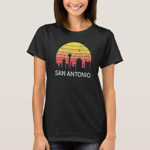 Retro Texas San Antonio Skyline Urban Buil T-shirt