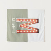 Retro Theater Marquee Letter M op maat Wandkleed (Voorkant (horizontaal))