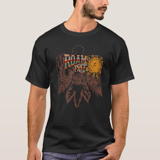 Retro Thunderbird Desert Cactus Roam Free Western T-shirt (Voorkant)