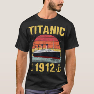Retro Titanic 1912 Cruise Vessel  Ship T-shirt