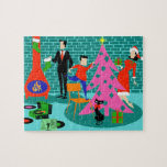 Retro Trimming kerstboom Puzzle Legpuzzel<br><div class="desc">Deze Retroserie die de kerstboom in orde maakt, bevat elke vakantietraditie maar de fruitcake. Een cartoon familie uit 1960 is thuis in hun moderne woonkamer uit de midden van de eeuw. Er is een turquoise en een blauwgroen bakstenen muur en een rode, kegelvormige haard met een scherp vuur. Papa draagt...</div>