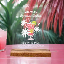 Retro Tropical Bachelorette Signature Roze Drink