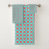 Retro Turquoise & Coral Atomic Pattern Bad Handdoek (Insitu)
