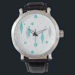 Retro Turquoise Diamond & Starburst eWatch Horloge<br><div class="desc">Dit Retro Turquoise Diamonds- en Starbursts eWatch-patroon is een nieuwe stap op een manier. Het bevat kitschy, grijze starbursts op turquoise polka stippen, die geometrische, turquoise- en grijze diamantvormen omgeven. Pas de achtergrondkleur aan op dit moderne product uit het midden van de eeuw als je het gevoel hebt dat je...</div>