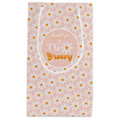 Retro Twee Groovy Meisjes 2e Verjaardag Klein Cadeauzakje (Voorkant)