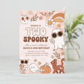Retro Twee Spooky Halloween Verjaardag Uitnodiging (Staand voorkant)