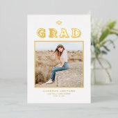 Retro Typografie Foto Afstuderen Goud Folie Uitnodiging (Staand Voorkant)