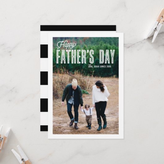 Retro Typografie Happy Vaderdag Kaart (Voorkant / Achterkant in situ)