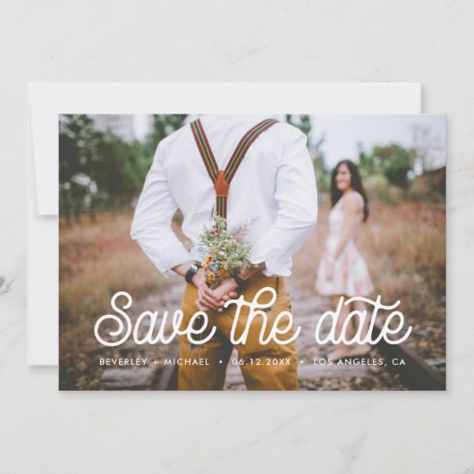 Retro typografie Save the Date fotokaart (Voorkant)