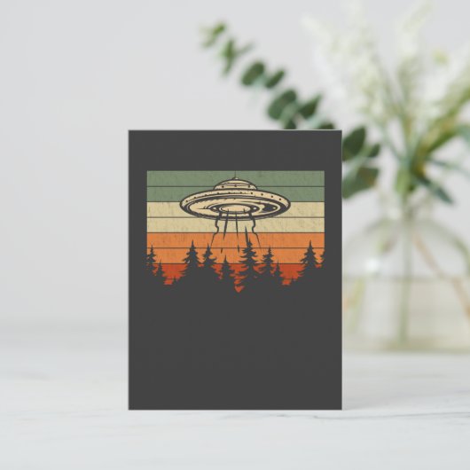 Retro UFO Alien Abduction Forest Spaceship Briefkaart (Staand voorkant)