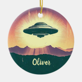 Retro UFO bij zonsondergang gepersonaliseerd Keramisch Ornament