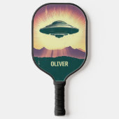 Retro UFO bij zonsondergang gepersonaliseerd Pickleball Paddle (Voorkant)