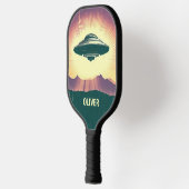 Retro UFO bij zonsondergang gepersonaliseerd Pickleball Paddle (Links)
