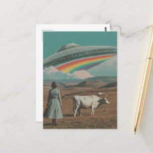 Retro UFO boven de Koe Briefkaart