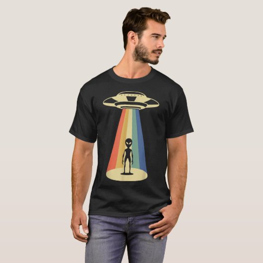 Retro UFO Regenboogstraal Alien Ontwerp T-shirt (Voorkant volledig)