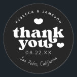 Retro Union Black and White Wedding Bedankt Ronde Sticker<br><div class="desc">Retro inspireerde lettertype "Dank u" met harten,  in bewerkbare kleuren voor achtergrond en afbeeldingen.</div>
