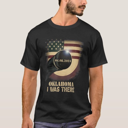 Retro US Flag Total Solar Eclipse 2024 Oklahoma T-shirt (Voorkant)