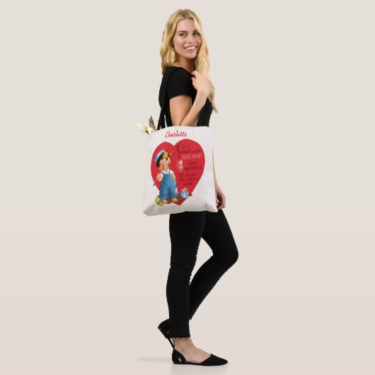  retro Valentijnsdag, jongen Vist harten Tote Bag (Op model)