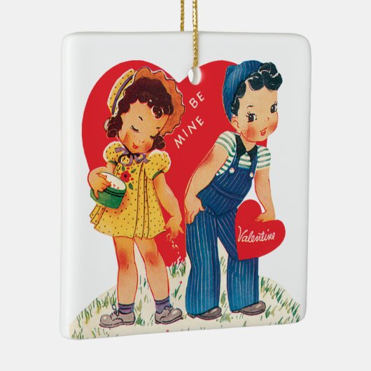Retro Valentijnsdag,  meisje en jongensharten Keramisch Ornament (Rechts)