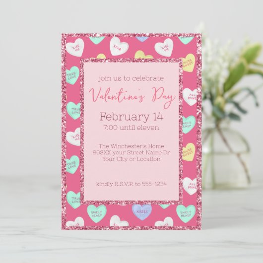 Retro Valentijnsdag Snoephartjes op Roze Kaart (Staand voorkant)