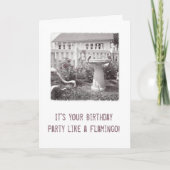 Retro Verjaardag Flamingo Schattigee tuin Birdbath Kaart (Voorkant)