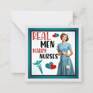 Retro Verpleegster Pinup_ Echte Mannen Trouwen Ver Notitiekaartje