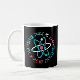 Retro vertrouwt nooit op een atom die alles maakt koffiemok