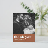 Retro Vette Typografie Terracotta Bruiloft Dank u Briefkaart (Staand voorkant)