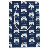 Retro Video Game Thema Gepersonaliseerde Verjaarda Medium Cadeauzakje (Voorkant)